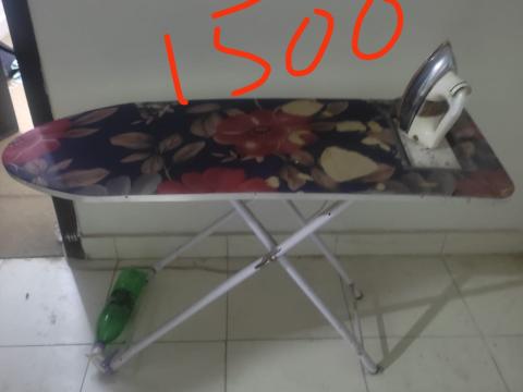Iron Table for Sale in H-13